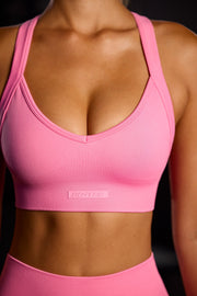 Purpose - Super Sculpt Seamless Cross Back Sports Bra in Flamingo Pink